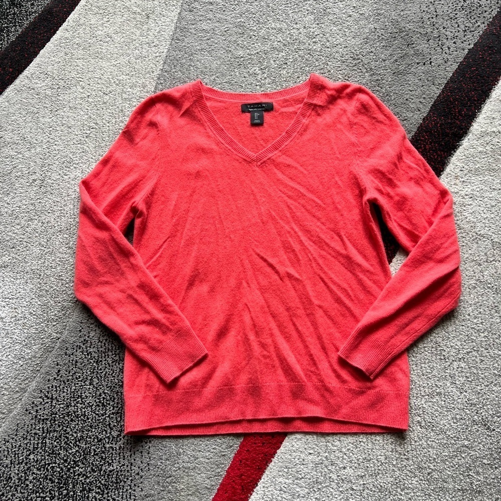 Tahari Salmon V Neck 2 Ply Cashmere Sweater